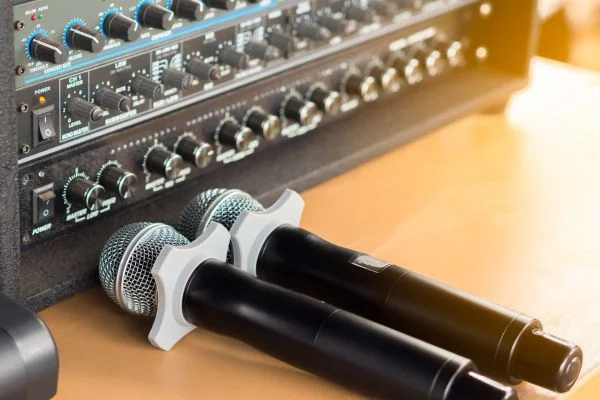 how to use system sound as microphone in studio