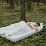 Is Sleeping On A Cot Good For Your Back