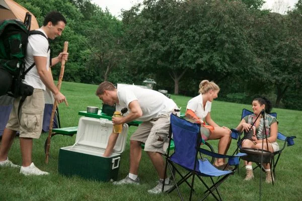 how to keep food cold when camping