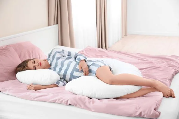 How To Sleep With Pregnancy Pillow