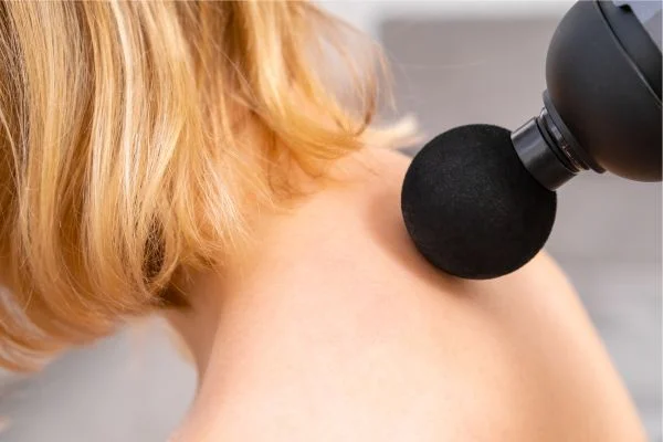 Untitled-design-23 should i use electric massage gun for sciatica pain