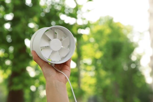 how many amps does a portable fan use?