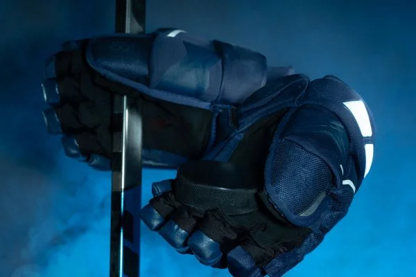 How To Measure Ice Hockey Gloves