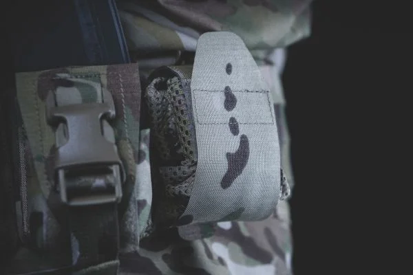 How many mags does a dump pouch hold