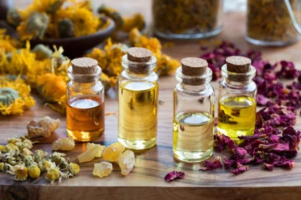 Is Diffusing Essential Oils Safe For Your Lungs