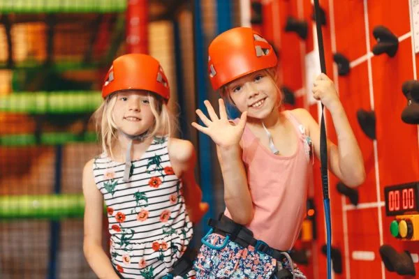 do kids need helmets for climbing