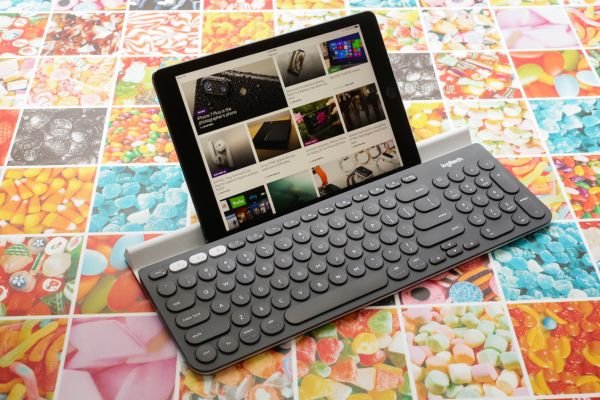 how to connect Logitech wireless keyboard to Mac