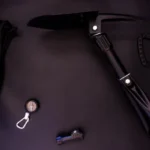 how to use folding shovel on camping trip