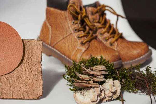 Best Vegan Hiking Boots For Nature Lovers