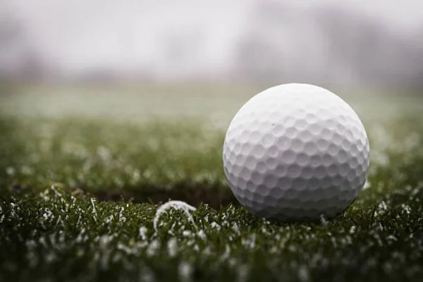 What's The Best Golf Ball For Cold Weather