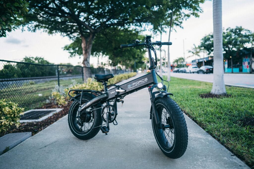 How Fast Does A Electric Dirt Bike Go